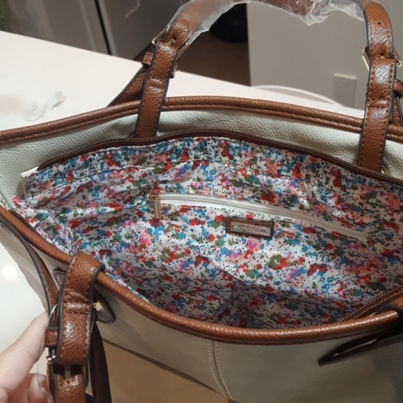 Call It Spring Tote Large BAg - Picture 3 of 4